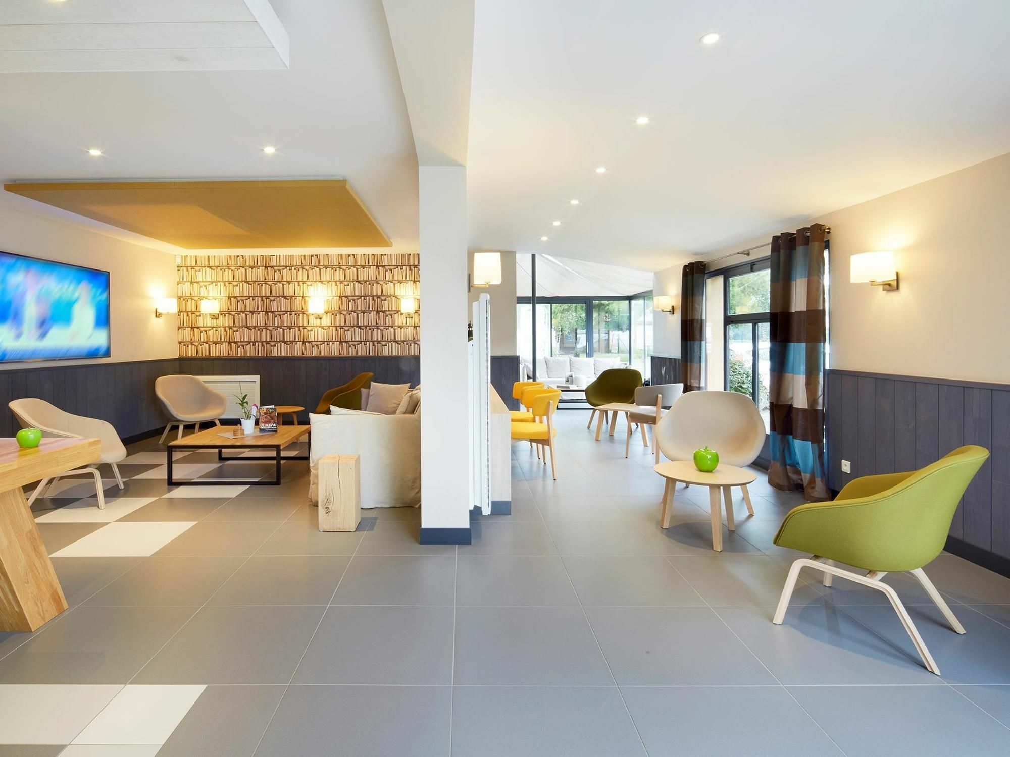 Campanile Le Mans - Arnage Hotell Eksteriør bilde