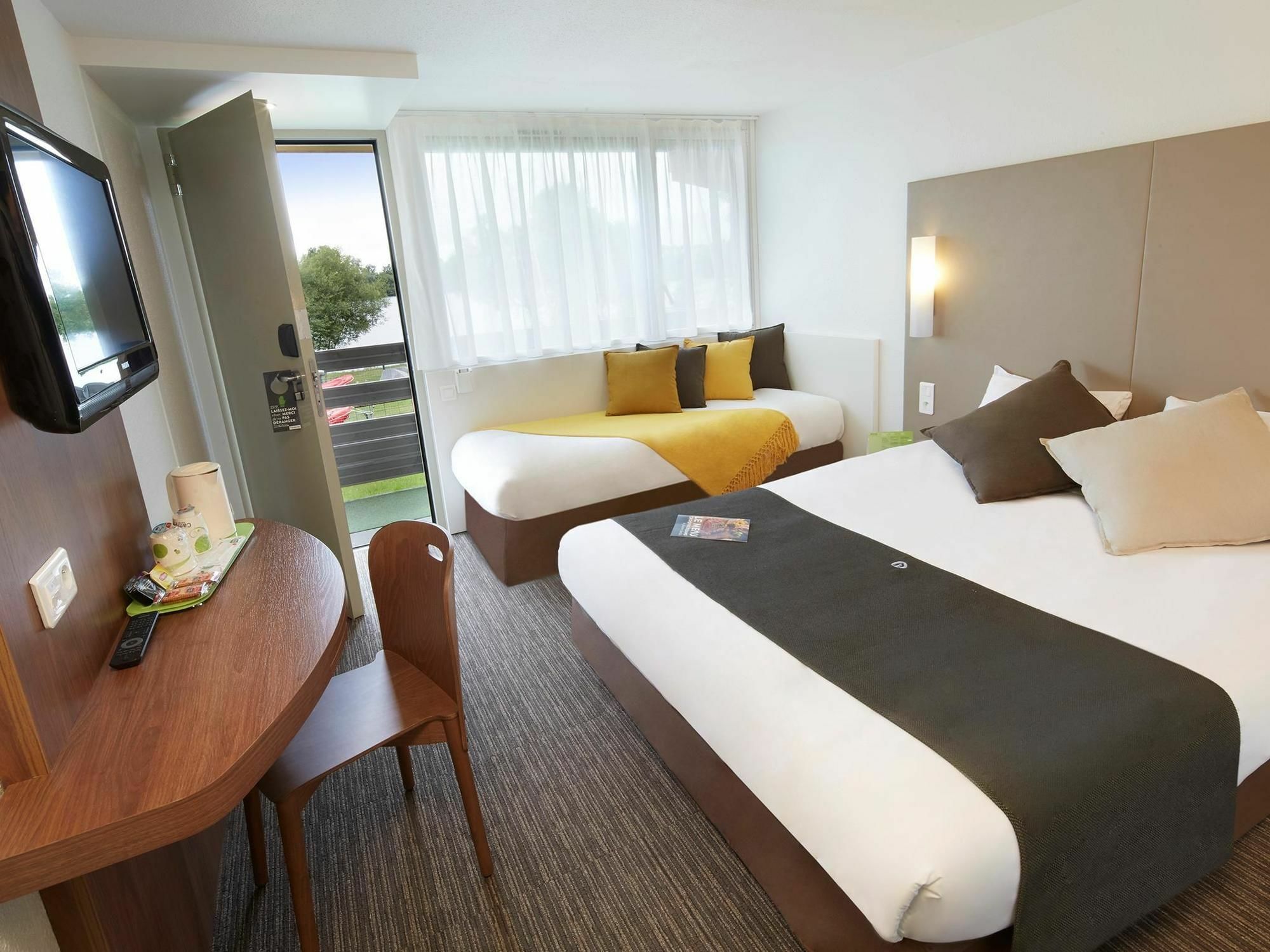 Campanile Le Mans - Arnage Hotell Eksteriør bilde